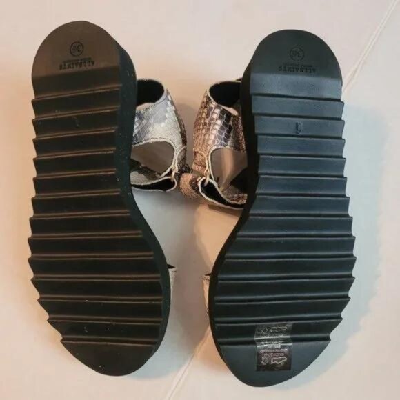 All Saints Rhianne Embossed Leather Platform Sandals - Picture 6 of 8